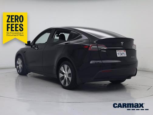 Black 2022 Tesla Model Y Long Range