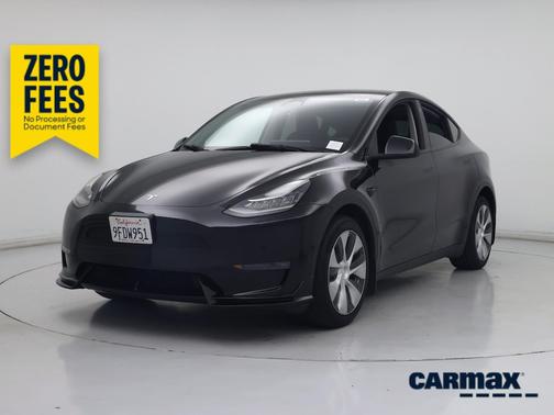 Black 2022 Tesla Model Y Long Range