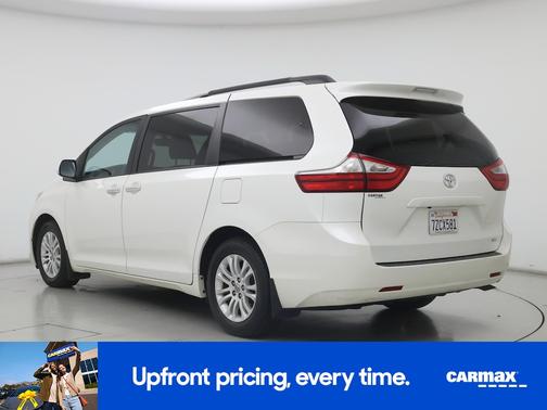 White 2017 Toyota Sienna XLE