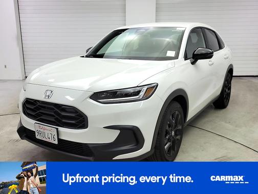 White 2025 Honda HR-V Sport