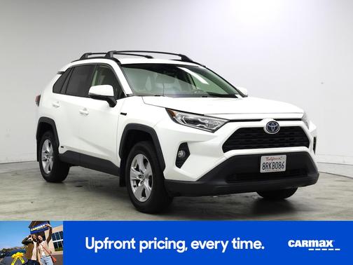 White 2020 Toyota RAV4 Hybrid XLE