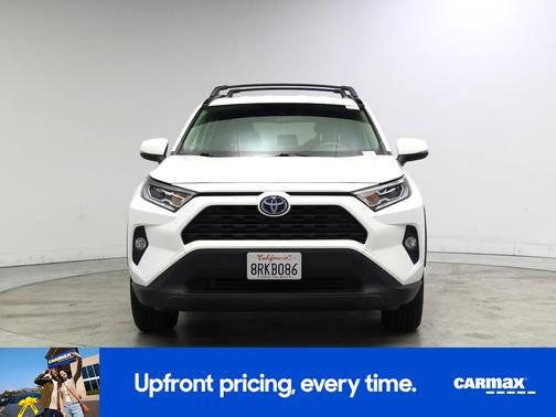 White 2020 Toyota RAV4 Hybrid XLE
