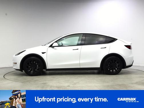 White 2022 Tesla Model Y Long Range