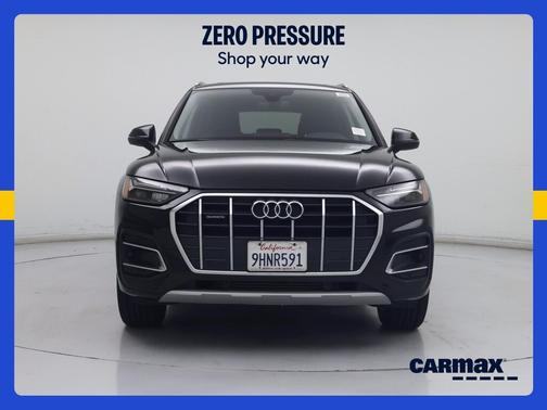 Black 2023 Audi Q5 Premium