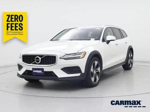 White 2020 Volvo V60 Cross Country T5