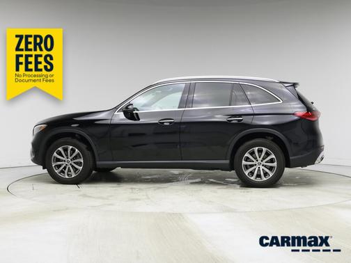 Black 2023 Mercedes-Benz GLC 300