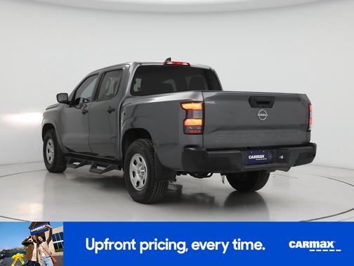 Gray 2022 Nissan Frontier S