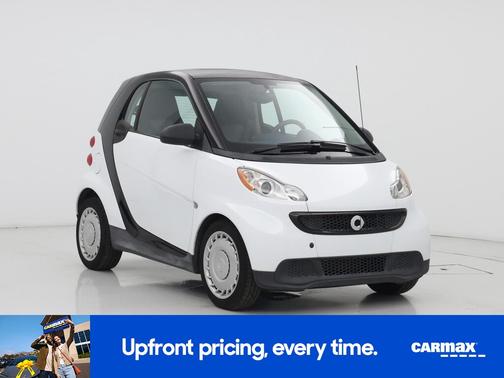 White 2015 smart ForTwo Pure
