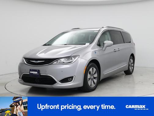 Tan 2018 Chrysler Pacifica Hybrid Limited