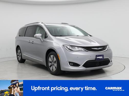 Tan 2018 Chrysler Pacifica Hybrid Limited