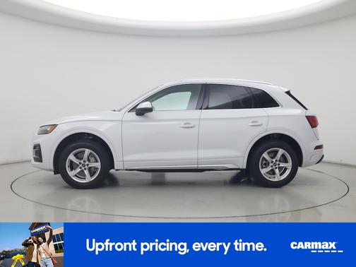 White 2023 Audi Q5 Premium