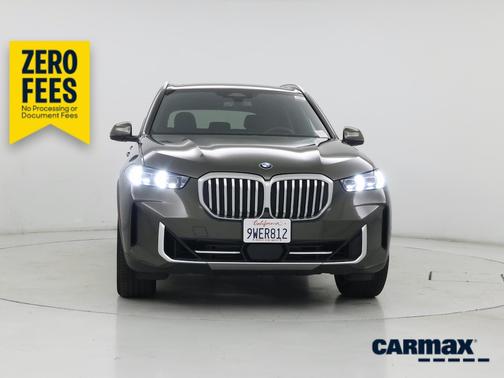 Green 2025 BMW X5 sDrive40i