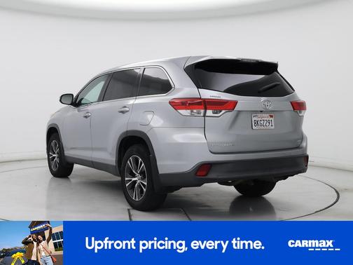 2019 Toyota Highlander LE