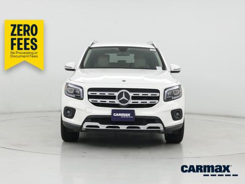 White 2022 Mercedes-Benz GLB 250