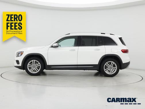 White 2022 Mercedes-Benz GLB 250