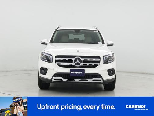White 2022 Mercedes-Benz GLB 250
