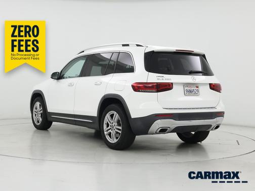 White 2022 Mercedes-Benz GLB 250