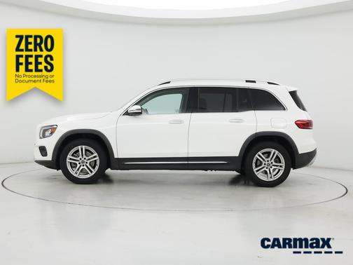 White 2022 Mercedes-Benz GLB 250