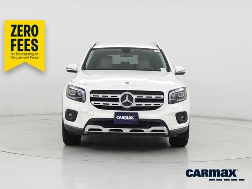 White 2022 Mercedes-Benz GLB 250