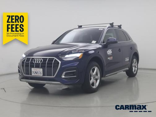 Blue 2023 Audi Q5 Premium
