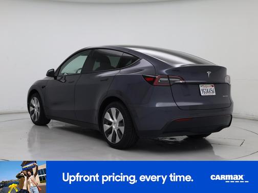 Gray 2023 Tesla Model Y Long Range