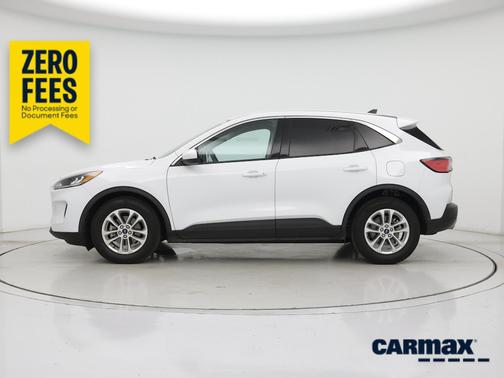 White 2021 Ford Escape SE
