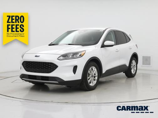 White 2021 Ford Escape SE