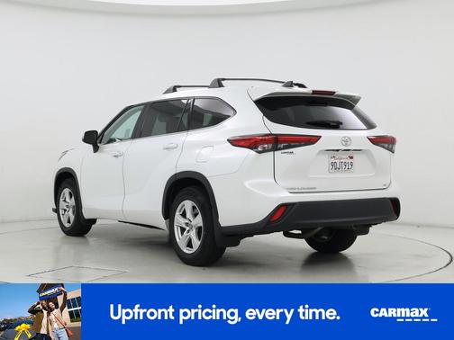 2022 Toyota Highlander LE