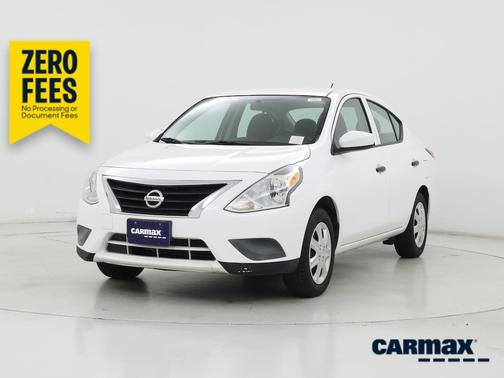 White 2019 Nissan Versa SV