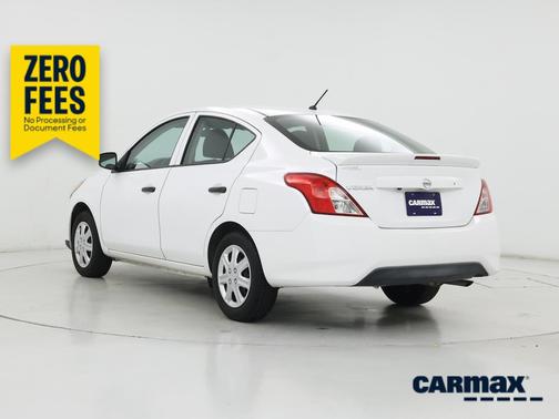 White 2019 Nissan Versa SV
