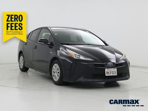 Black 2019 Toyota Prius LE