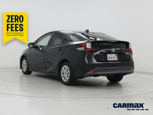 Black 2019 Toyota Prius LE