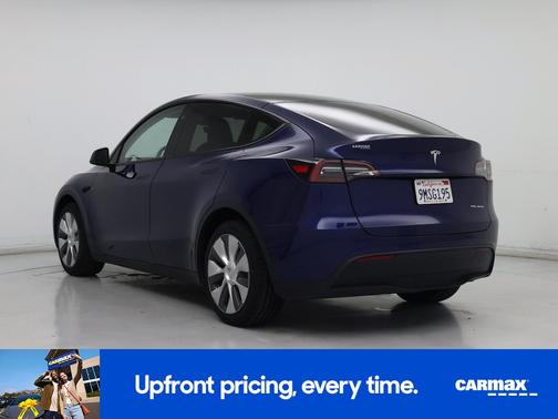 Blue 2024 Tesla Model Y Long Range