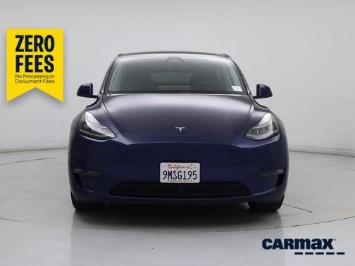 Blue 2024 Tesla Model Y Long Range