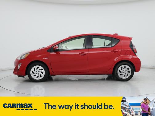 2016 Toyota Prius c One