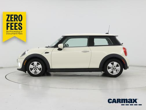 Tan 2020 MINI Hardtop