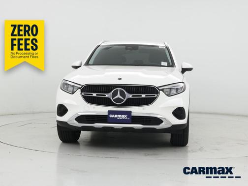 White 2025 Mercedes-Benz GLC 350e