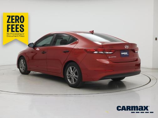 Red 2017 Hyundai ELANTRA SE