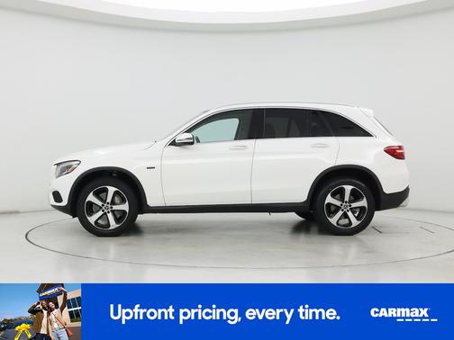 White 2019 Mercedes-Benz GLC 350e