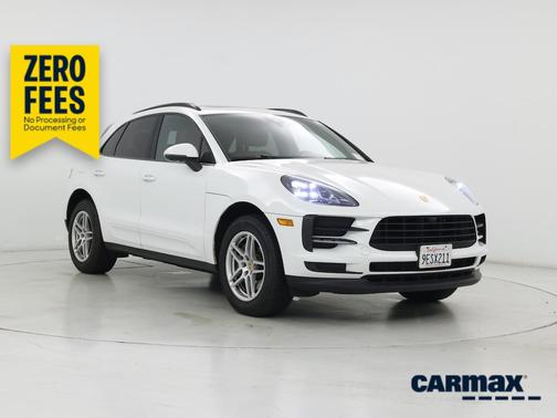 White 2021 Porsche Macan