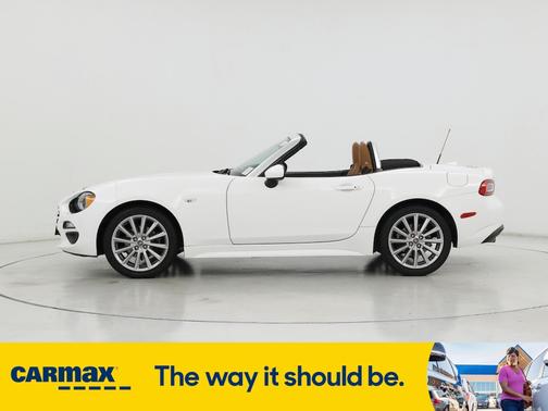2019 FIAT 124 Spider Lusso