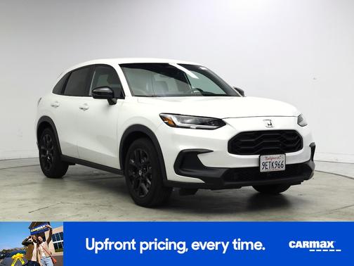 White 2023 Honda HR-V Sport