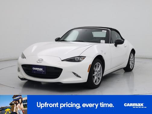 White 2016 Mazda MX-5 Miata Sport