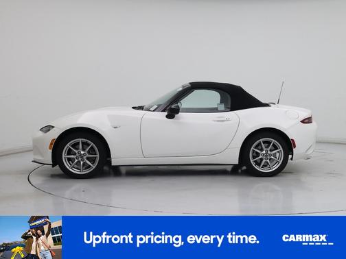 White 2016 Mazda MX-5 Miata Sport