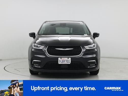 Black 2023 Chrysler Pacifica Touring L