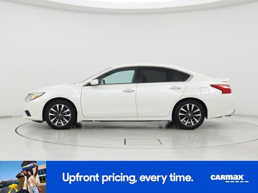 Pearl 2016 Nissan Altima SV
