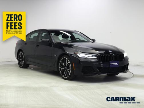 Black 2022 BMW 530e