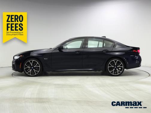 Black 2022 BMW 530e