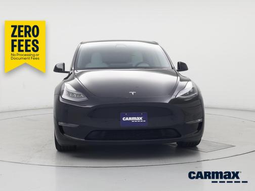 Black 2023 Tesla Model Y Performance