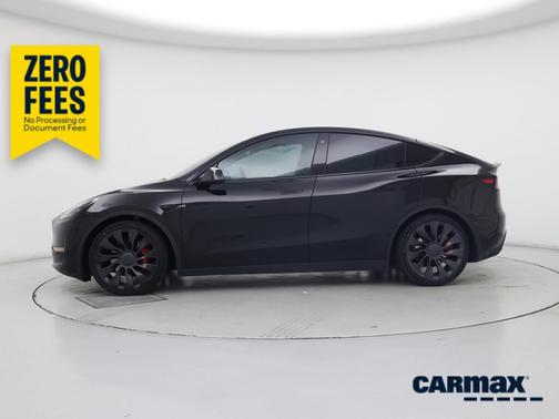 Black 2023 Tesla Model Y Performance